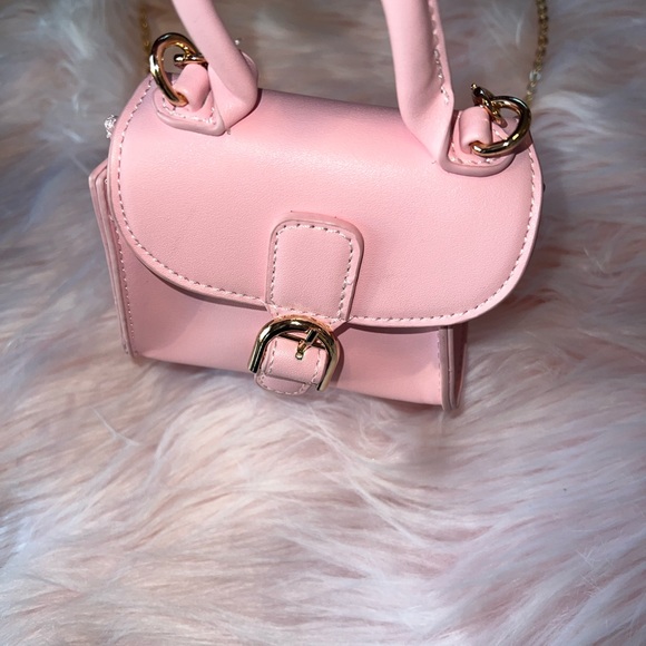 Baby Pink Mini Handbag Gold Chain Fashion Nova - Picture 2 of 5